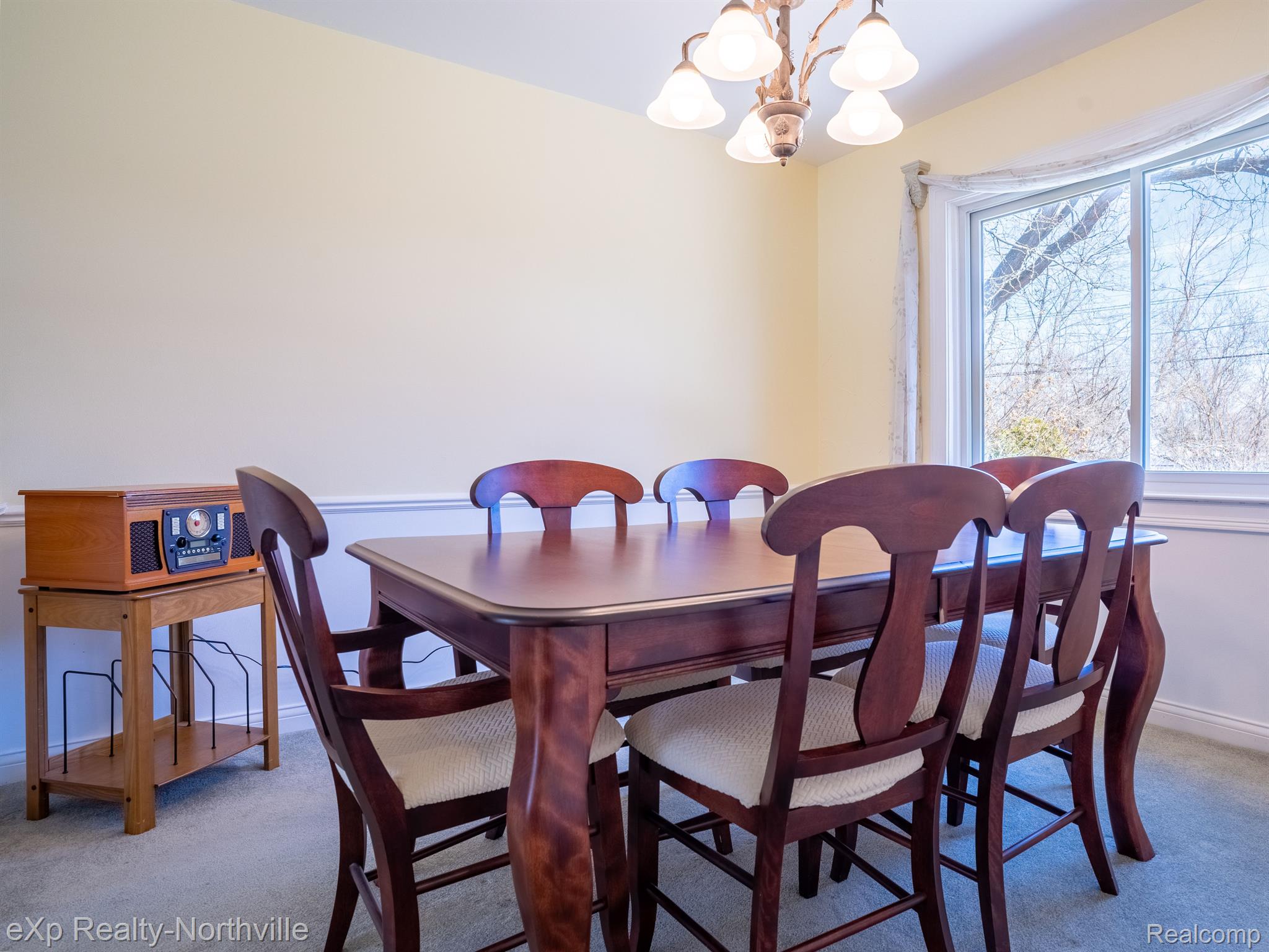 16424 Riverside Drive Livonia, MI 48154 - Photo 27 of 57 Gallery Image 27