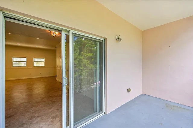 $499,000 | 453 Northeast 1st Street, Pompano Beach, FL 33060