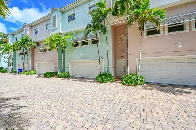 $499,000 | 453 Northeast 1st Street, Pompano Beach, FL 33060