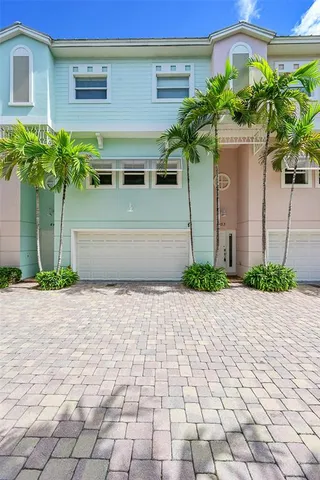 $534,999 | 453 Northeast 1st Street, Pompano Beach, FL 33060