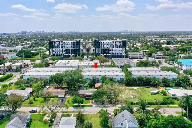 $534,999 | 453 Northeast 1st Street, Pompano Beach, FL 33060