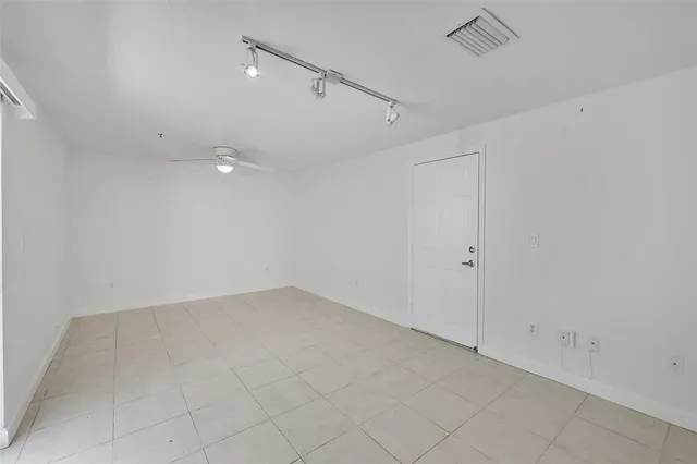 $499,000 | 453 Northeast 1st Street, Pompano Beach, FL 33060