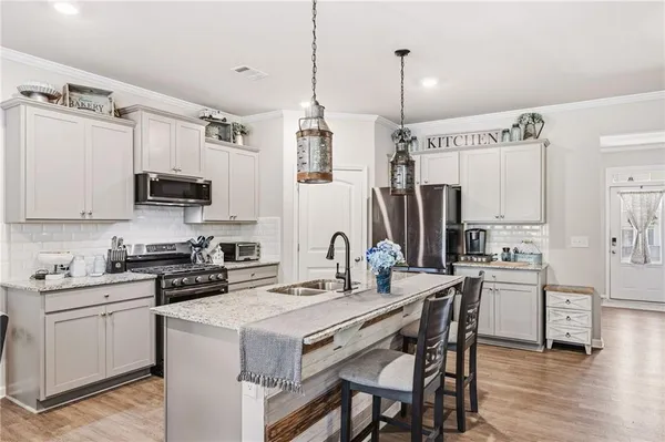$415,000 | 401 Valley View Circle, Dallas, GA 30132