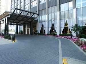 655 West Irving Park Road, Unit 2508 Chicago, IL 60613 - Photo 15 of 20 a view of outdoor space with porch