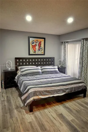 $2,200 | 7610 Westwood Drive, Unit 128, Tamarac, FL 33321