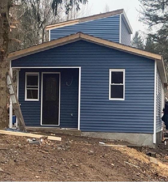 82 High Rock Road West Coxsackie, NY 12192 - Photo 3 of 23 a front view of a house