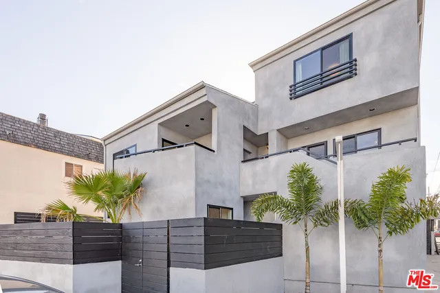 $4,950 | 3109 Strongs Drive, Unit A, Marina del Rey, CA 90292