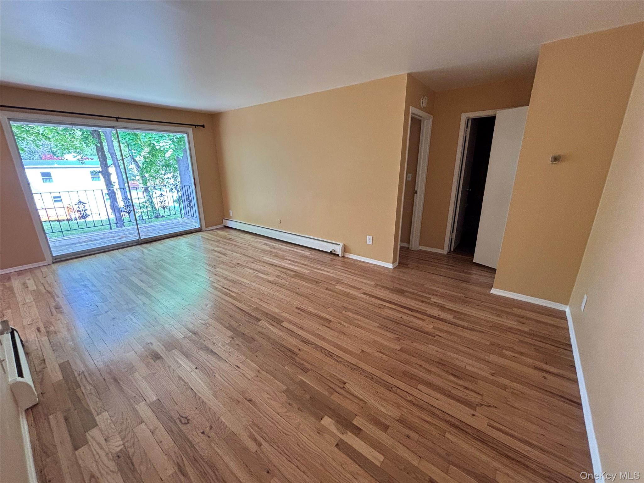 1 Colonial Road, Unit 127 Beacon, NY 12508 - Photo 7 of 10