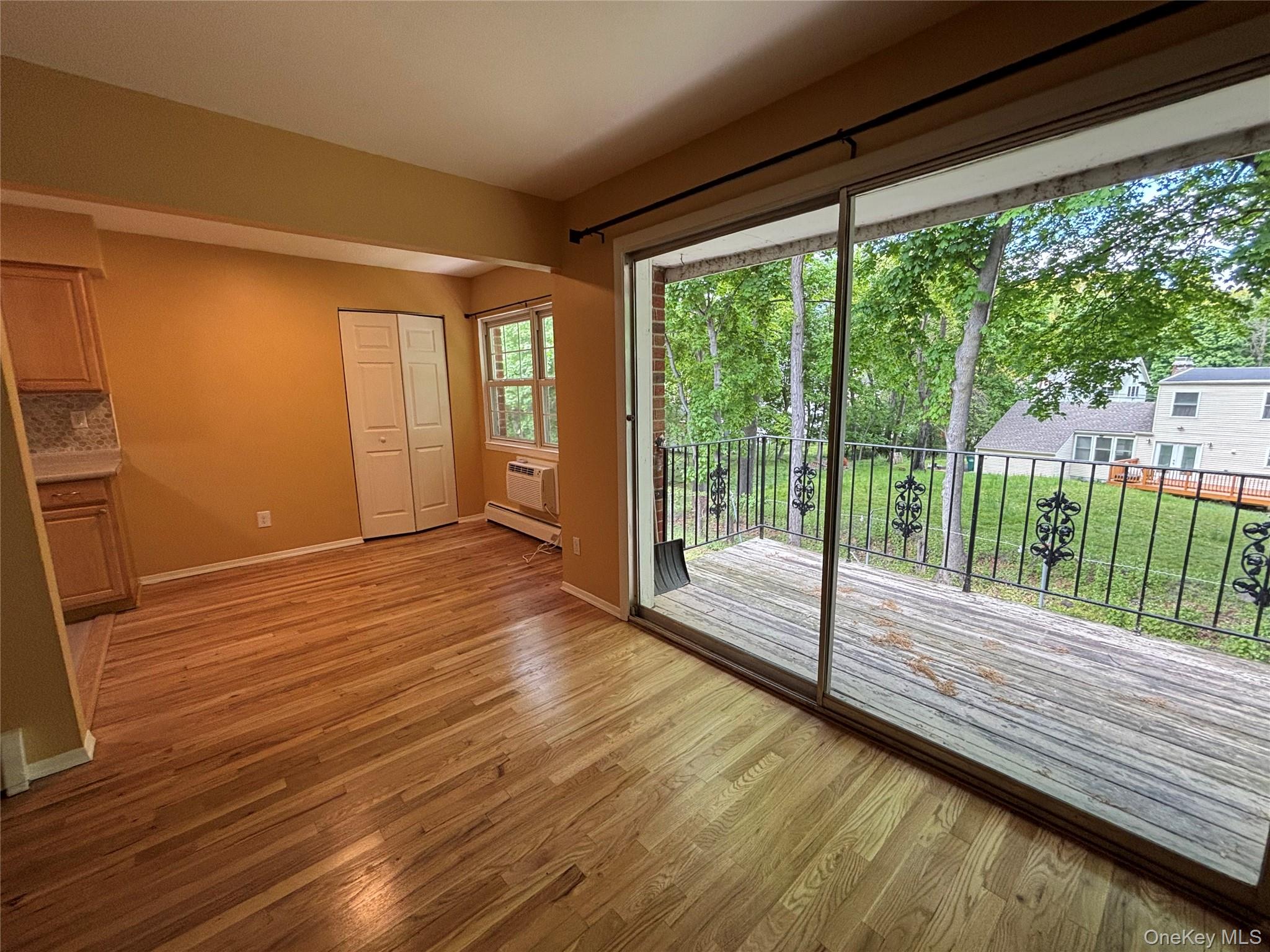 1 Colonial Road, Unit 127 Beacon, NY 12508 - Photo 8 of 10