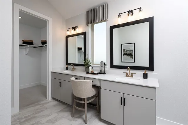 $459,074 | 1721 Nesting Robin Lane, Krum, TX 76249