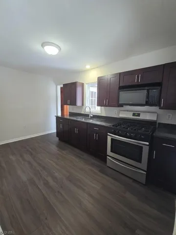 $3,400 | 42 Madison Street, Pequannock, NJ 07440