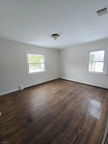 $3,400 | 42 Madison Street, Pequannock, NJ 07440