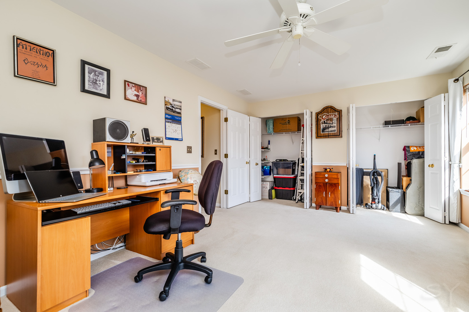 274 Wildspring Court Itasca, IL 60143 - Photo 36 of 42 a view of a workspace with furniture