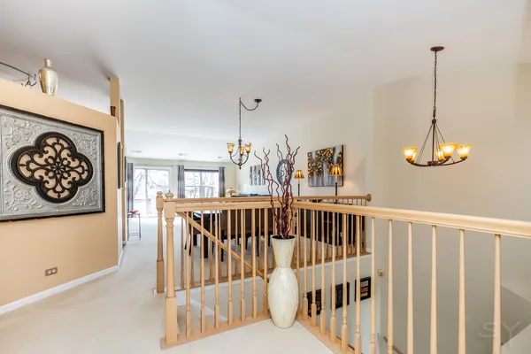 $350,000 | 274 Wildspring Court, Itasca, IL 60143