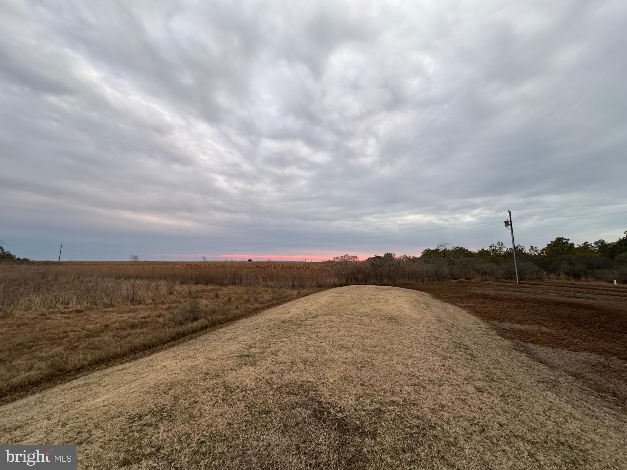 2728 Sandy Island Road Crapo, MD 21626 - Photo 2 of 15 a view of an ocean and beach