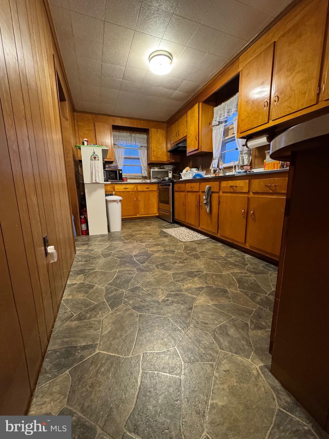 2728 Sandy Island Road Crapo, MD 21626 - Photo 5 of 15 a kitchen with lots of counter top space
