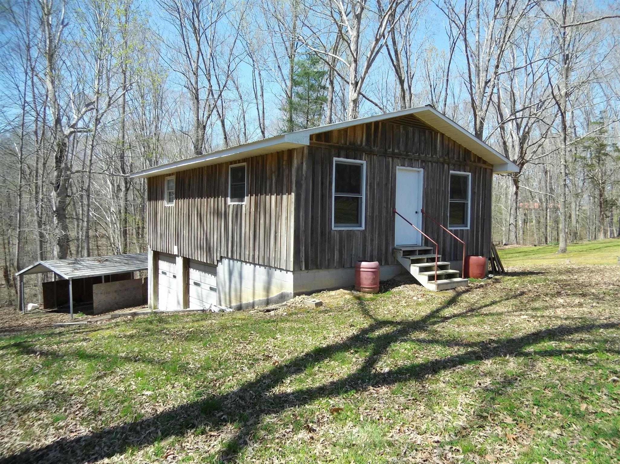 1252 East Grinders Switch Road Centerville, TN 37033 - Photo 5 of 12 Gallery Image 5