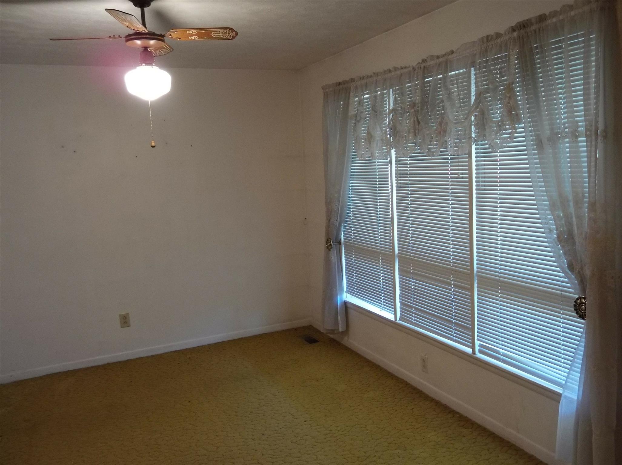 1252 East Grinders Switch Road Centerville, TN 37033 - Photo 8 of 12 Gallery Image 8