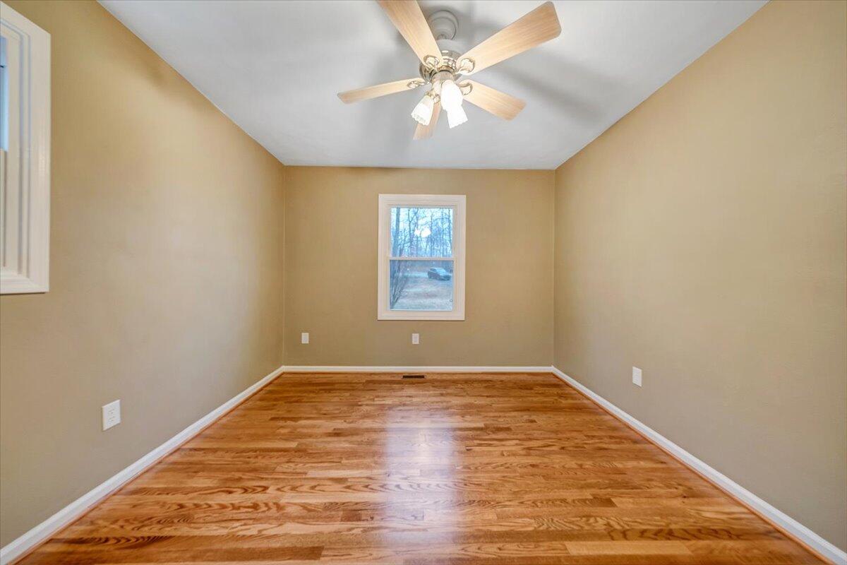 5146 Keffer Road Catawba, VA 24070 - Photo 24 of 43 24-MIB04998