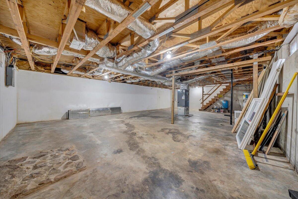 5146 Keffer Road Catawba, VA 24070 - Photo 30 of 43 a view of an empty room