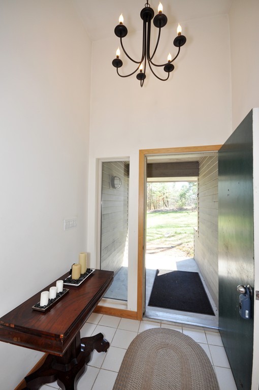 12 Larch Road Acton, MA 01720 - Photo 4 of 27 Gallery Image 4