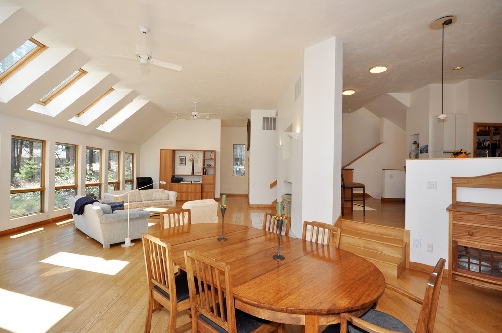 12 Larch Road Acton, MA 01720 - Photo 8 of 27 Gallery Image 8
