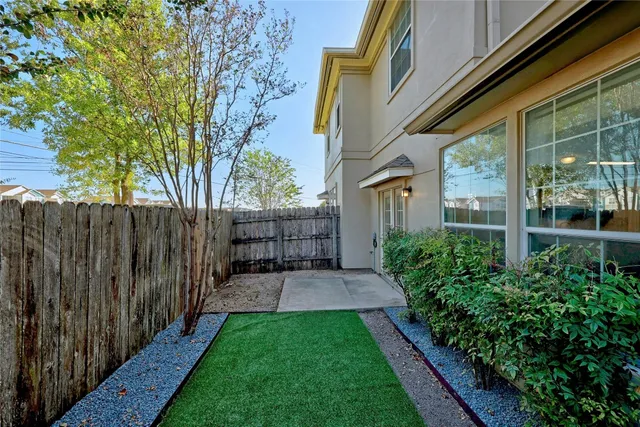 $269,000 | 1101 East Parmer Lane, Unit 305, Austin, TX 78753