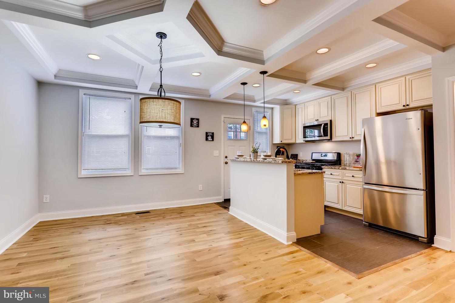 3423 Juneway Baltimore, MD 21213 - Photo 8 of 30 Tray Ceilings Design