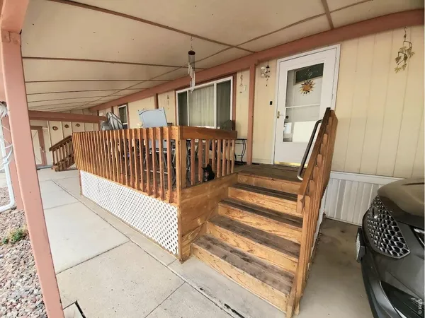 a view of entryway