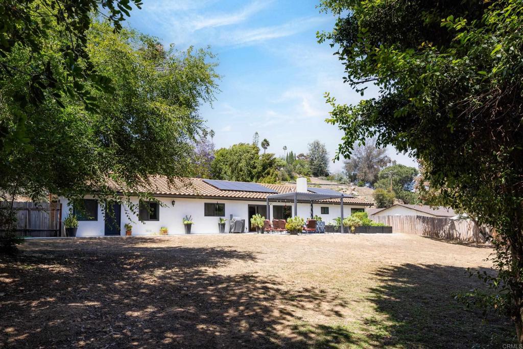1889 Rockhoff Road Escondido, CA 92026 - Photo 32 of 47