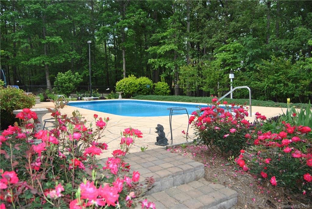 1285 Dorchester Road Gastonia, NC 28056 - Photo 14 of 16 Gallery Image 14