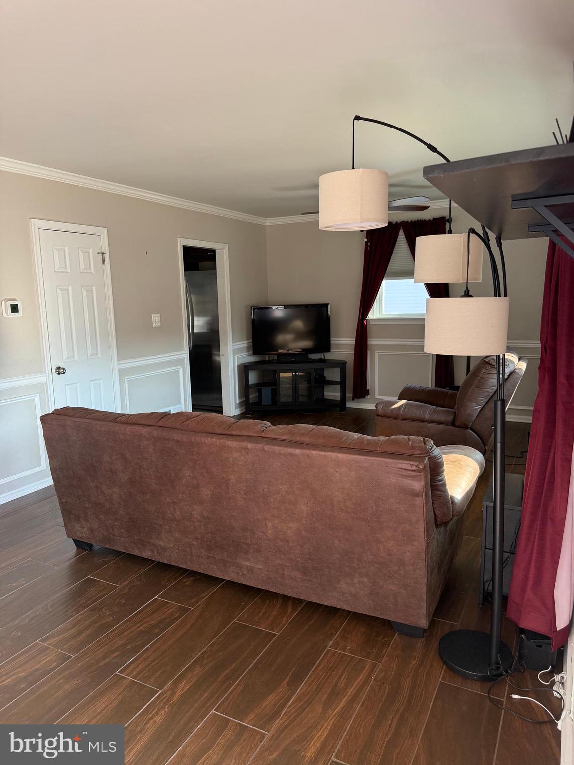 322 Cheddington Road Linthicum Heights, MD 21090 - Photo 14 of 40