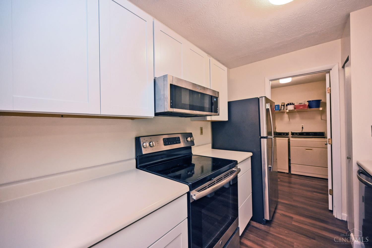 1009 Cedar Ridge Drive, Unit 4 Cincinnati, OH 45245 - Photo 17 of 45