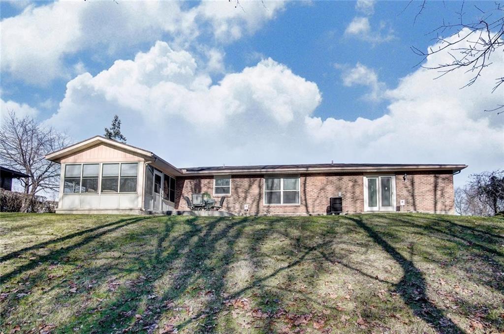 450 Farrell Road Vandalia, OH 45377 - Photo 2 of 36