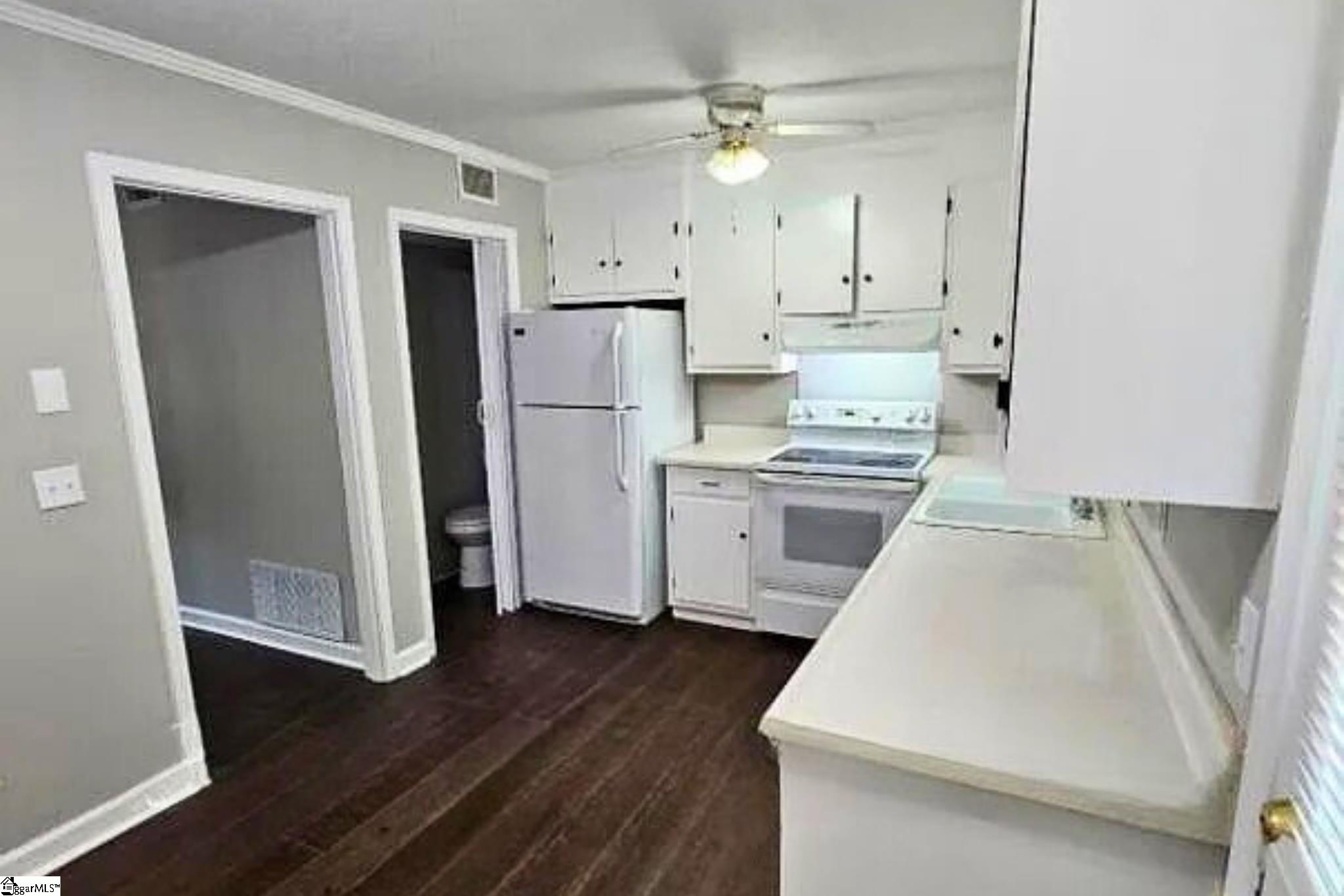 501 Edwards Road, Unit 40 Greenville, SC 29615 - Photo 8 of 17 Gallery Image 8