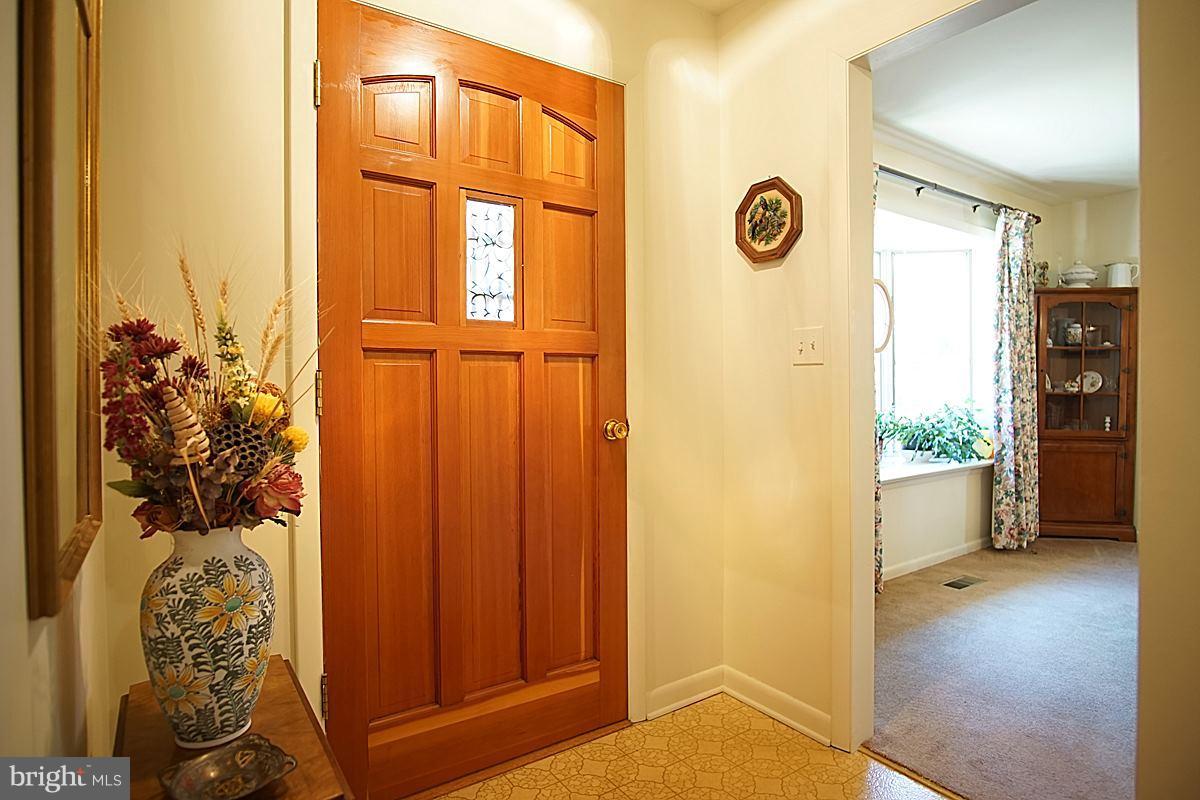 22930 Shiloh Church Road Boyds, MD 20841 - Photo 20 of 27 Interior (General)