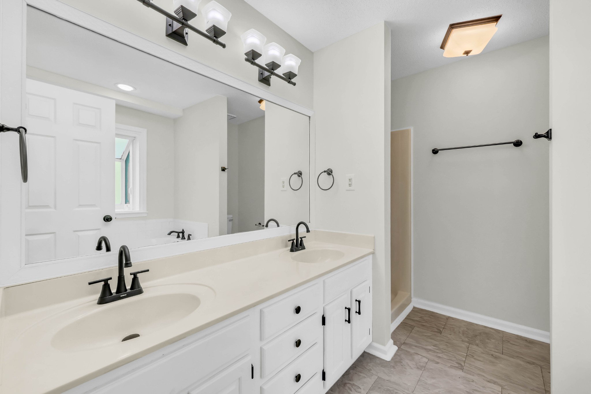 418 Martin Road Clarksville, TN 37042 - Photo 31 of 51 Gallery Image 31