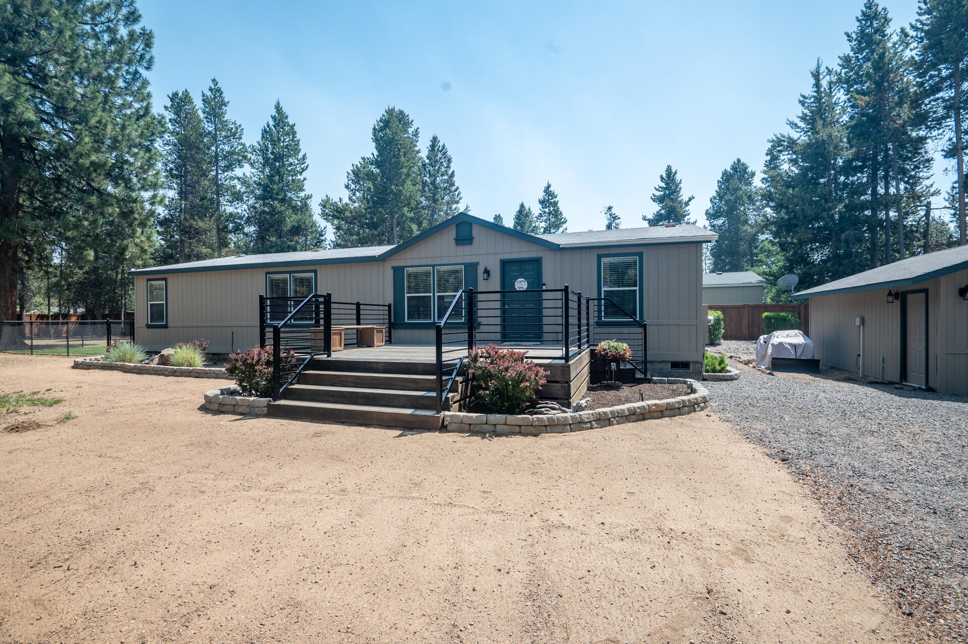 56304 Bufflehead Road Bend, OR 97707 - Photo 48 of 56 Z62_0061-HDR