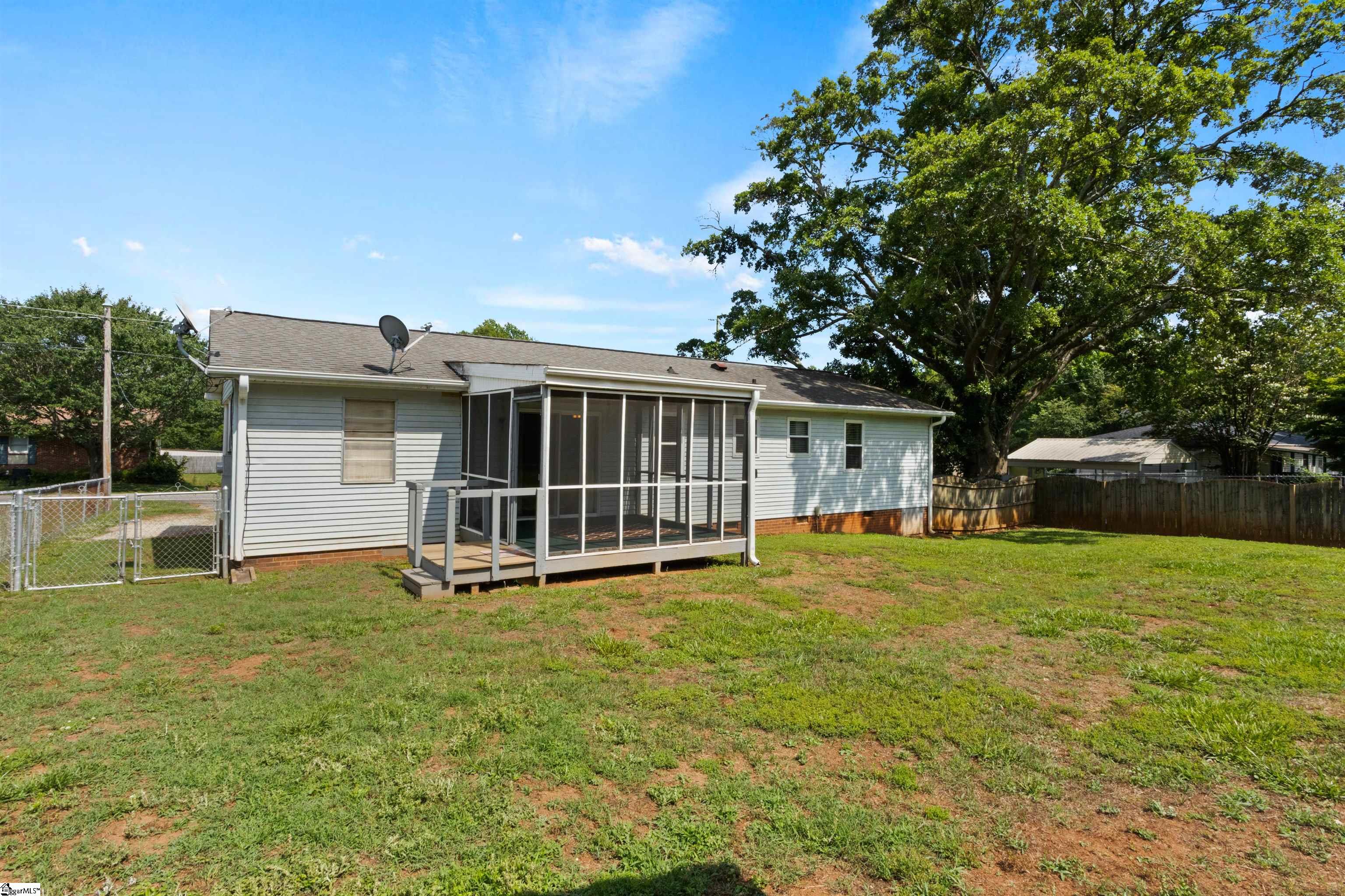 706 Harvey Road Greer, SC 29651 - Photo 22 of 28