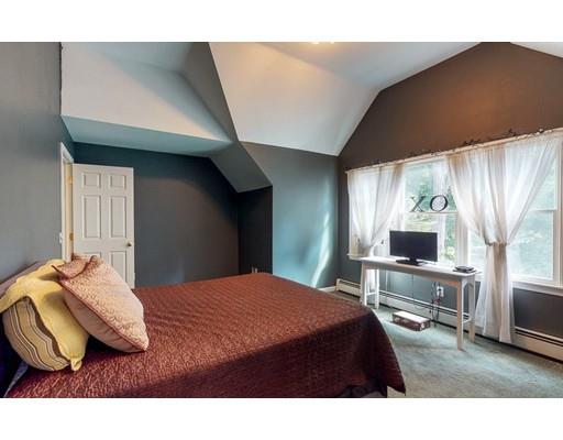 1332 Amostown Road West Springfield, MA 01089 - Photo 16 of 27