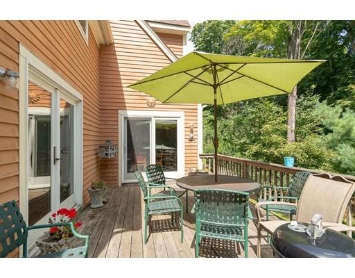 1332 Amostown Road West Springfield, MA 01089 - Photo 25 of 27
