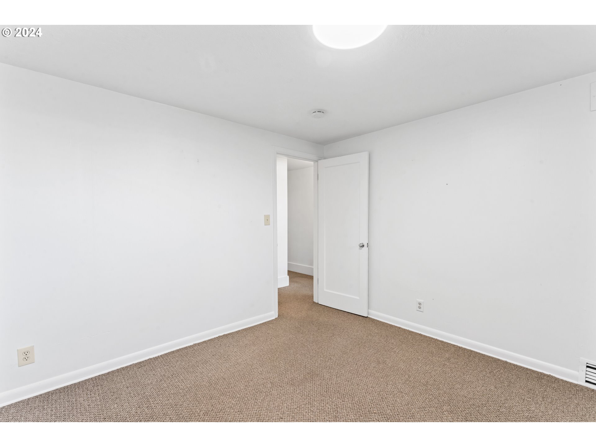 225 Calapooia Street Southwest Albany, OR 97321 - Photo 23 of 48 Gallery Image 23