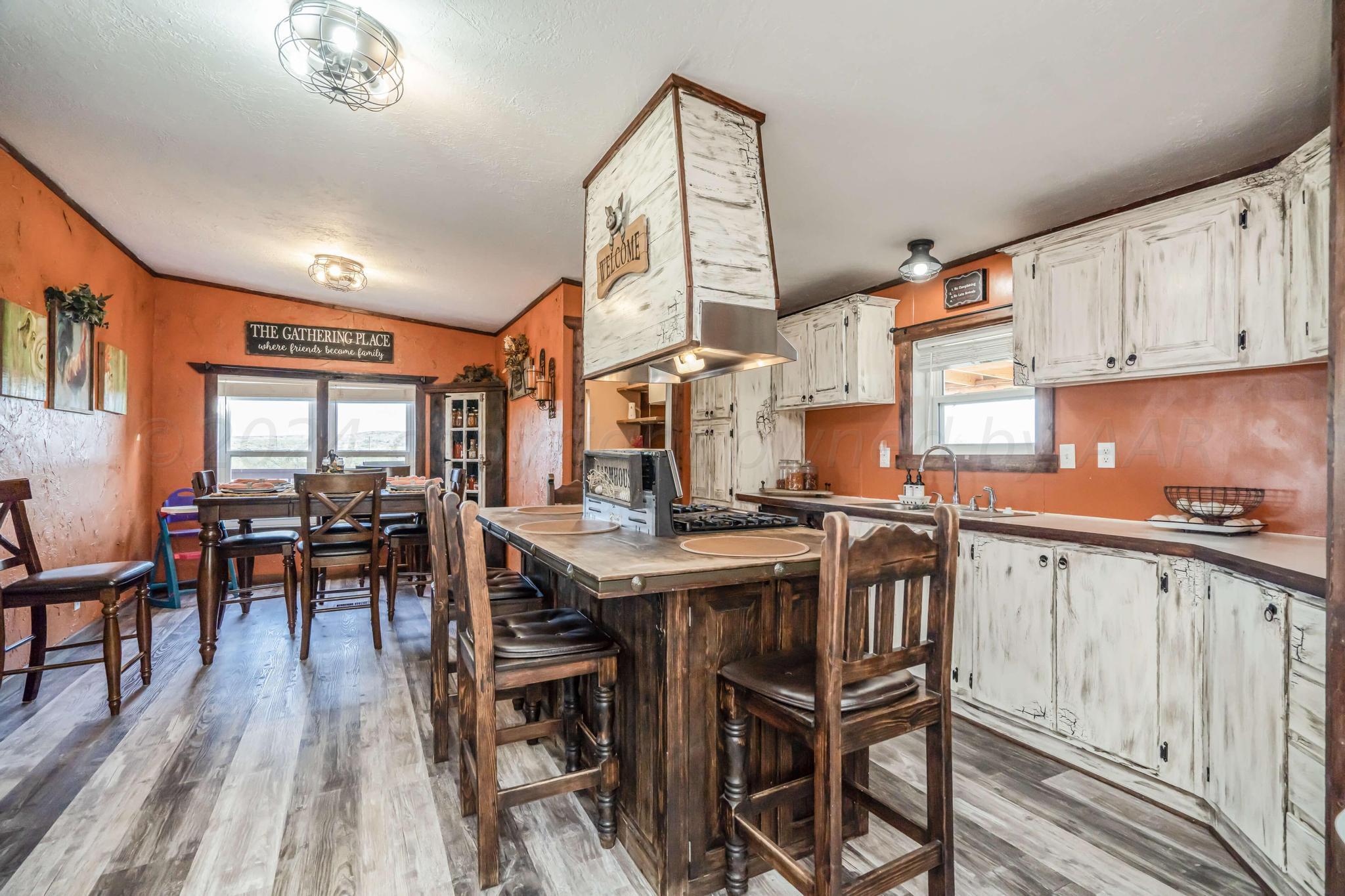 21601 Saddleback Drive Amarillo, TX 79010 - Photo 31 of 64 21601 Saddleback-25 KITCHEN