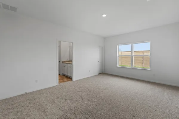 $352,900 | 14609 Wahlbergs Way, Elgin, TX 78621