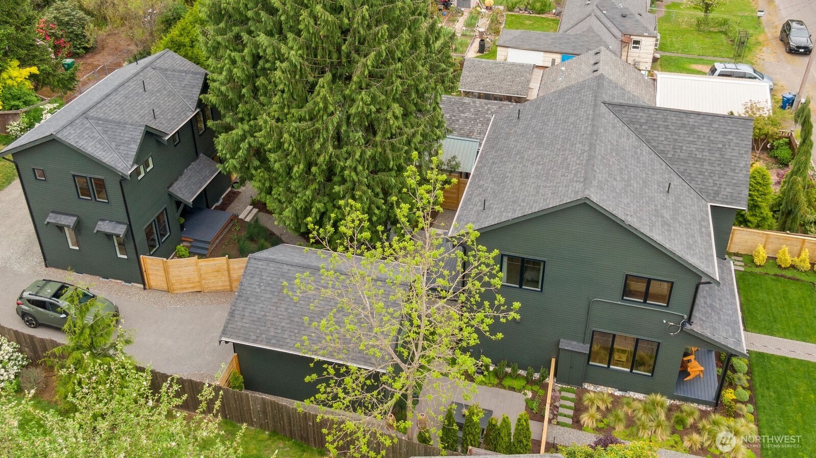 10421 41st Avenue Southwest, Unit B Seattle, WA 98146 - Photo 24 of 29