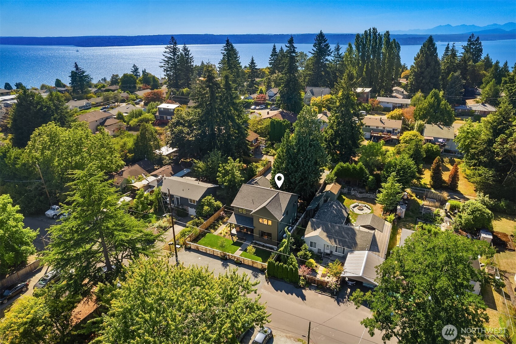 10421 41st Avenue Southwest, Unit B Seattle, WA 98146 - Photo 28 of 29