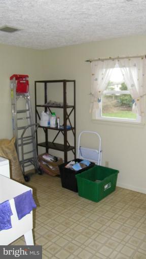 201 West Church Road Sterling, VA 20164 - Photo 12 of 17 Mud Room