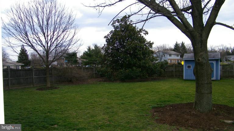 201 West Church Road Sterling, VA 20164 - Photo 6 of 17 Backyard