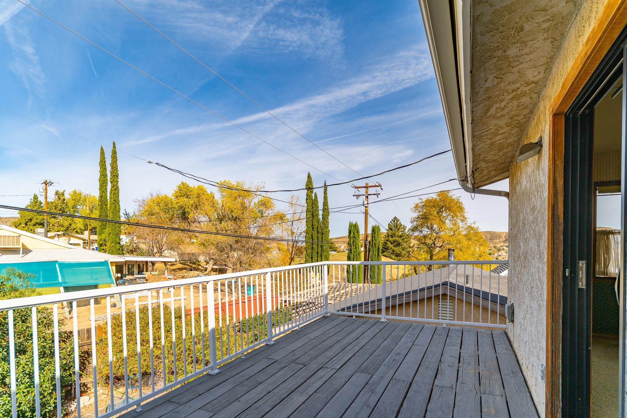 15035 Sandy Ridge Road Lake Elizabeth, CA 93532 - Photo 21 of 39 Master Bedroom Deck