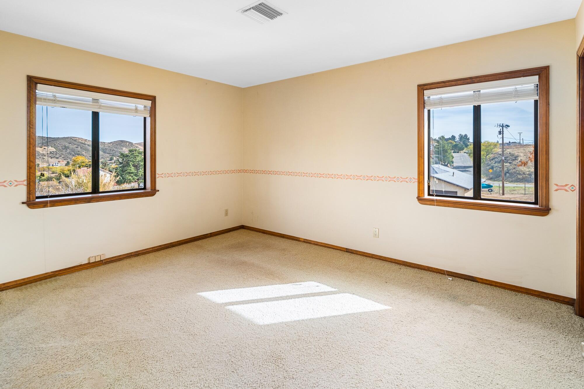 15035 Sandy Ridge Road Lake Elizabeth, CA 93532 - Photo 24 of 39 Guest Bedroom
